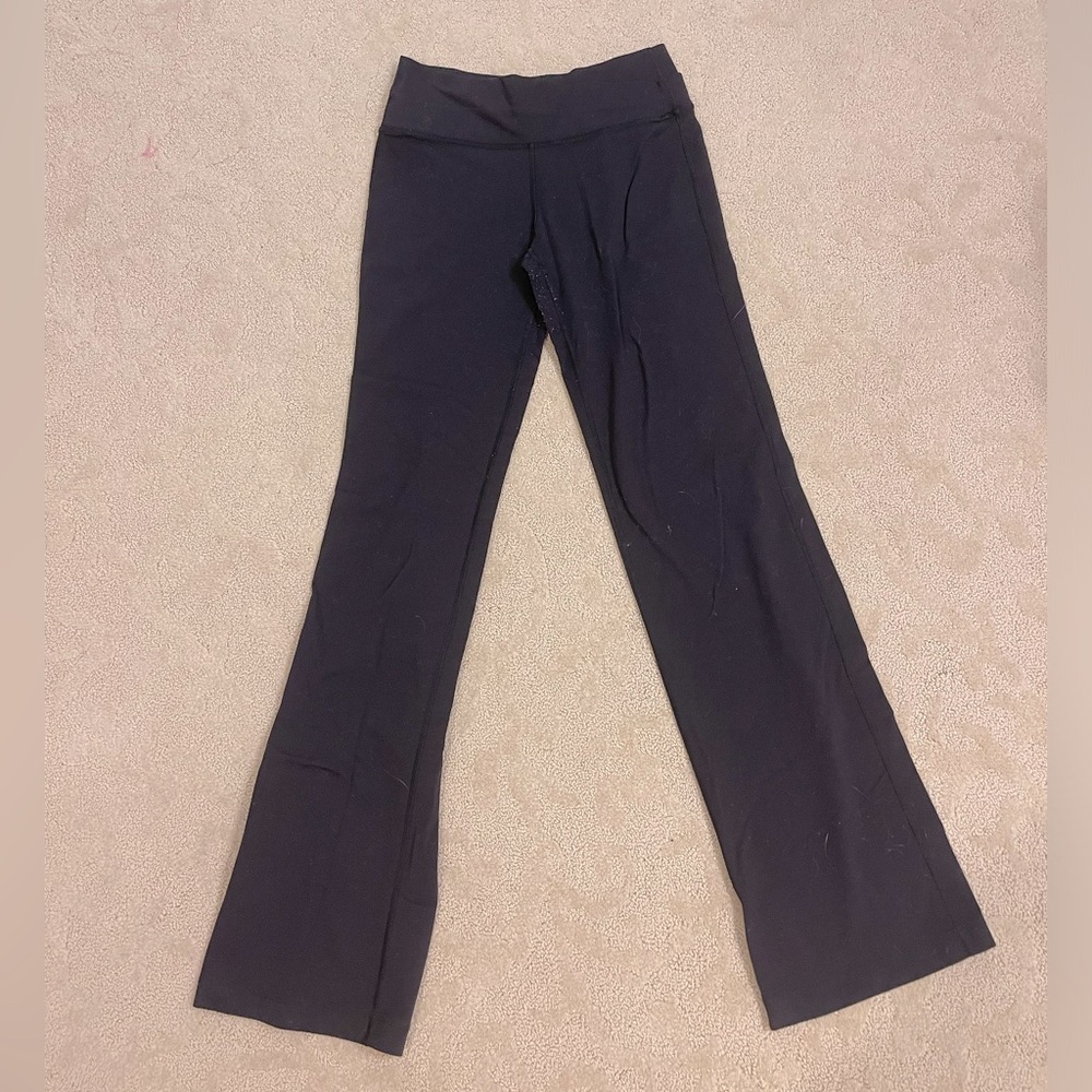 Black Lululemon Yoga Pants
